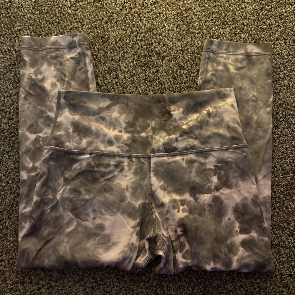 Lululemon Athletica Marble Gray Leggings